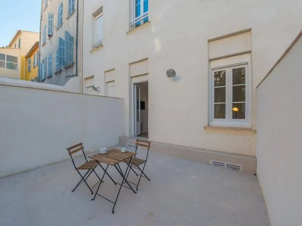 Studio 1 pièce 26 m²