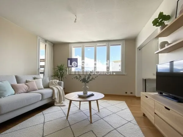 DERNIER ETAGE DANS RESIDENCE RAVALEE ET ISOLEE