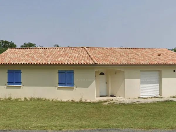 Maison 4 chambres ST Yrieix La perche