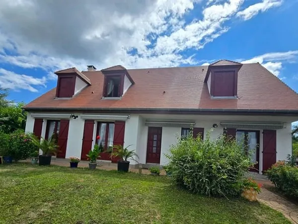 Maison Creuzier Le Vieux 7 pièce(s) 193 m2