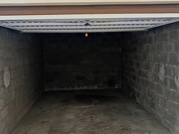 Garages à vendre - Bourgoin-Jallieu