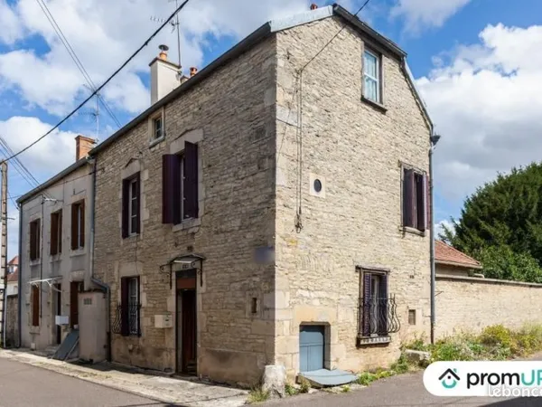 Maison 2 pièces 63 m²