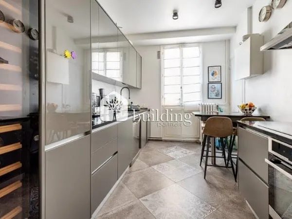 Parc de Passy - Appartement de 2 pièces de 68 m2 avec balcon.