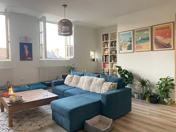 RUE DE LA COURTINE, T4 de 90m² entièrement refait à neuf !