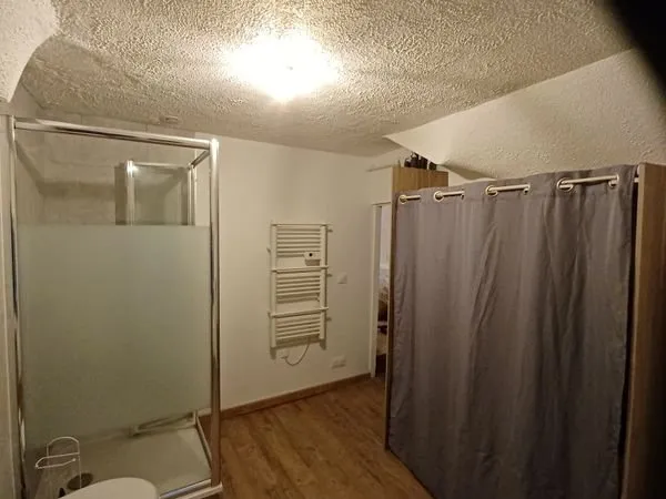 Studio meublé pour étudiant(es)