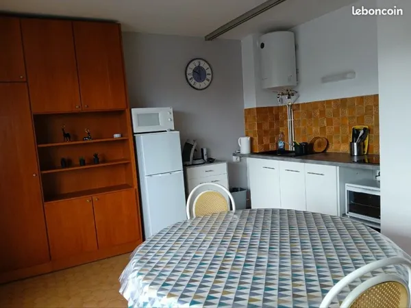 Appartement de 32m2 à 80 m de la mer square Magrou