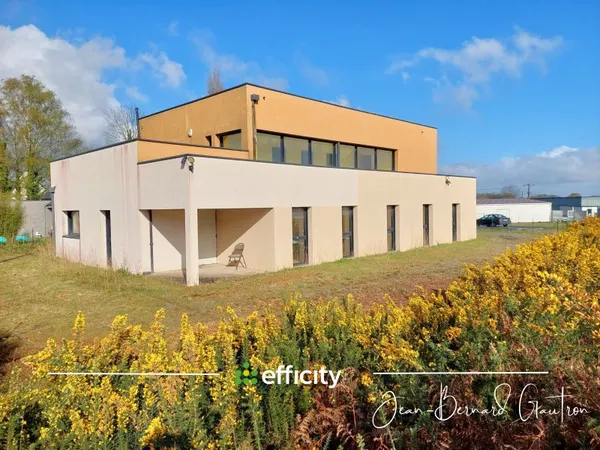 Bureaux 21 pièces 297 m²