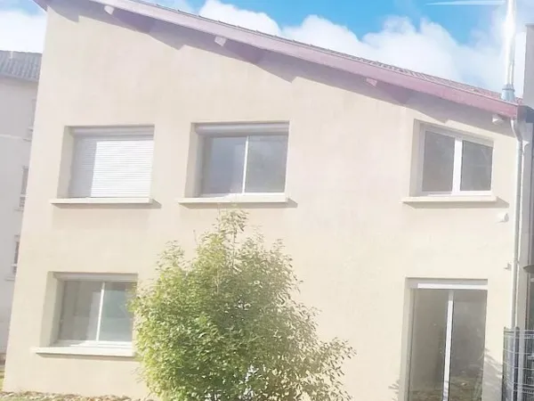 ✨ À VENDRE – Superbe Appartement T3 en Rez-de-Jardin avec Extérieur Privatif et Parkings ✨