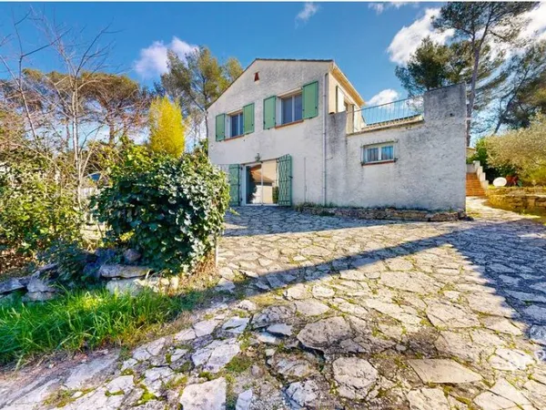 Maison 7 pièces 185 m²