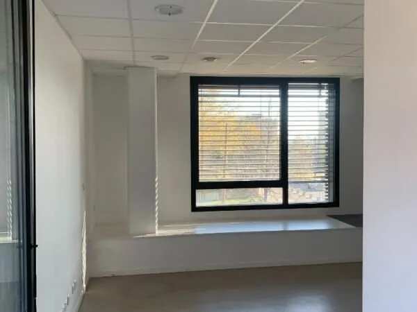 Local d'activité aménagé Lyon 9 MEDICENTRE 40 m2