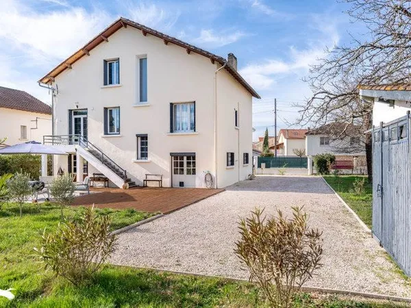 Maison de ville de 7 pièces principales