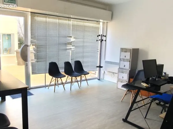Local d'activités -Quartier Alco