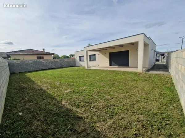 Villa neuve landorthe la bachade