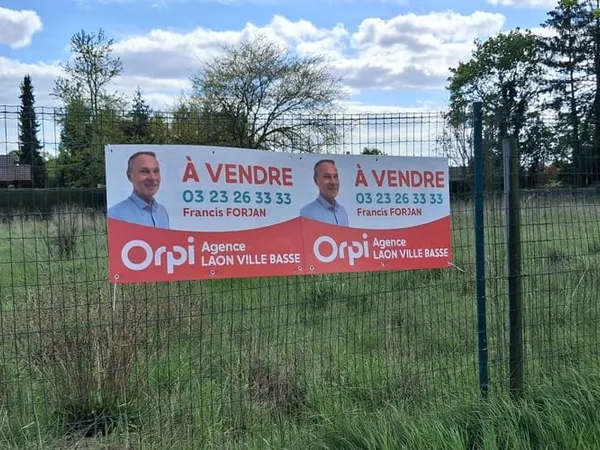 Terrain 1000 m²