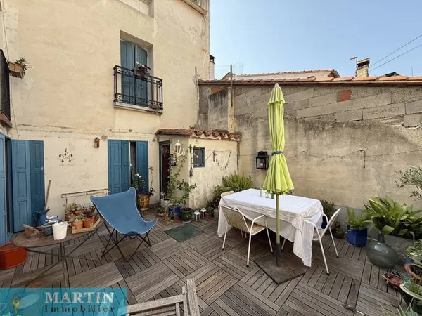 MAISON DE VILLAGE 5 PIECES AVEC TERRASSE ET GARAGE