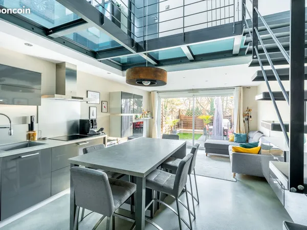 Loft avec terrasse - 78 m² - 2 chambres - Résidence sécurisée - Craponne