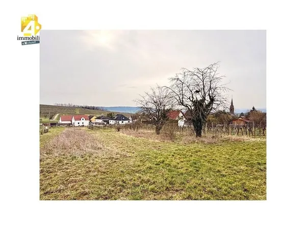 Terrain constructible 899 m²
