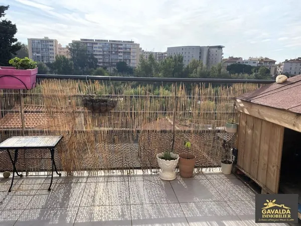 PERPIGNAN - TORCATIS - BEL APPARTEMENT T3 AVEC TERRASSEE
