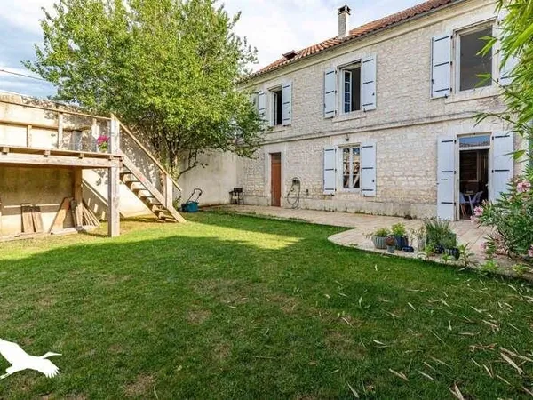 Maison 6 pièces 107 m²