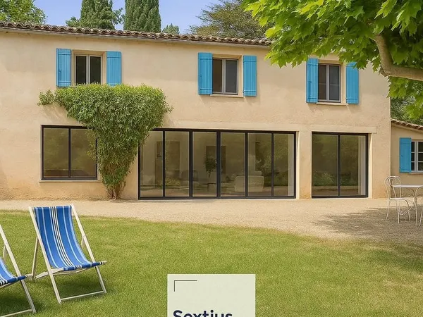 Villa de caractère à réinventer - Luynes au calme absolu