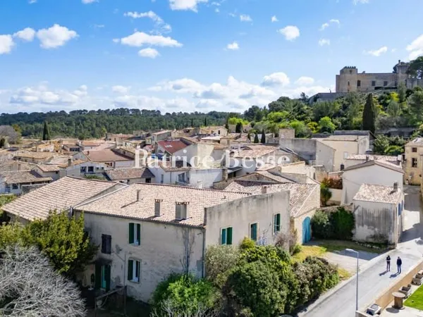 Maison 12 pièces 343 m²