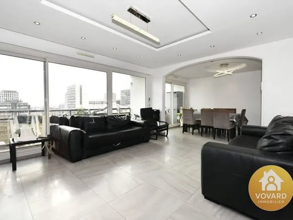 Appartement 6 pièces 106 m²