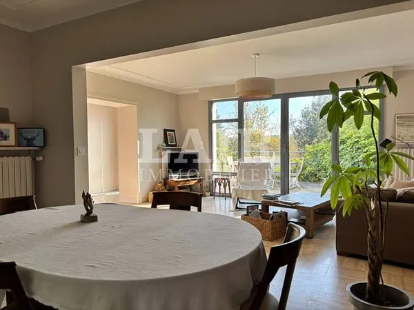 Maison 6 pièces 145 m²