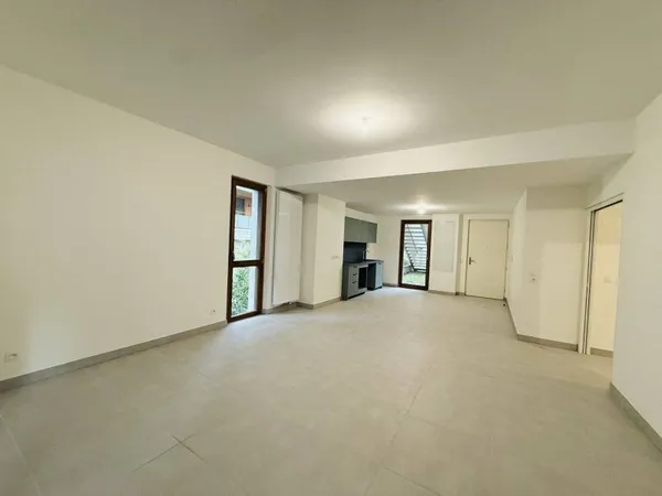 Appartement 5 pièces 100 m²