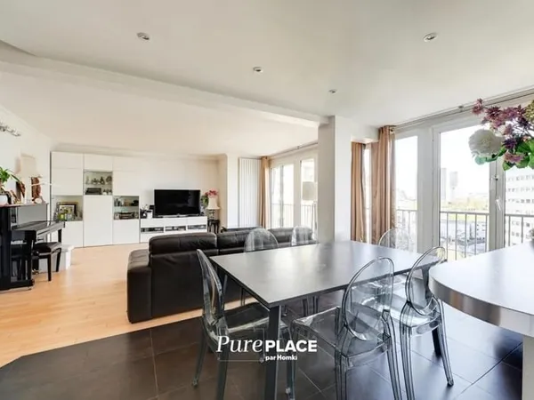 Appartement T5 de 123 m2 à Paris 75016, Rue Raynouard