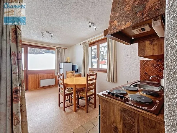Studio 1 pièce 24 m²