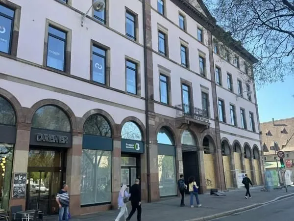 Bureaux 935 m²
