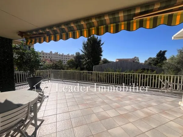 Appartement 4 pièces 112 m²