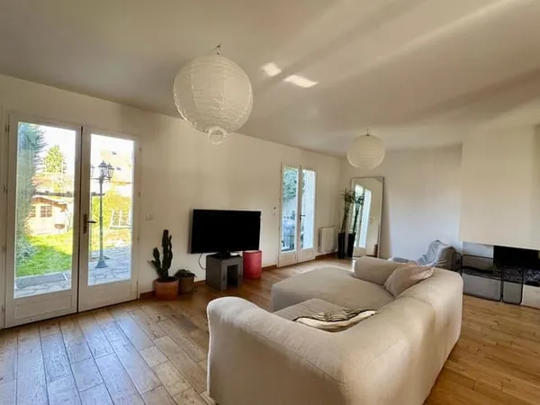 Maison 5 pièces 81 m²