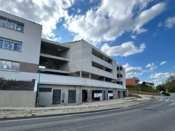 Local Commercial à vendre