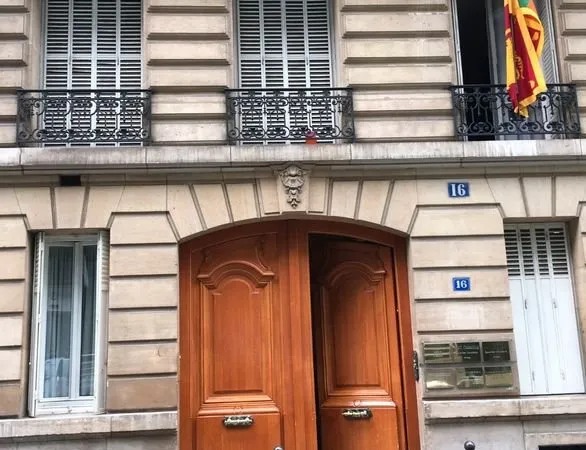 Studette 7m2 au sol paris 16