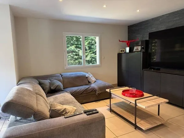 Sur la commune de Flies, charmante villa jumelée de 107m2