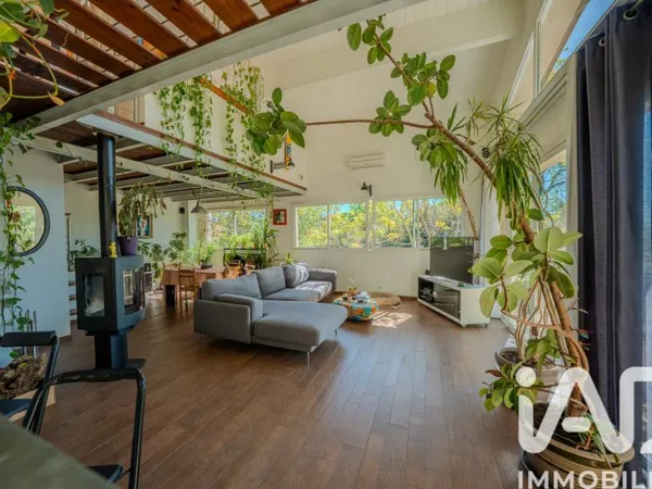 Maison 3 pièces 115 m²