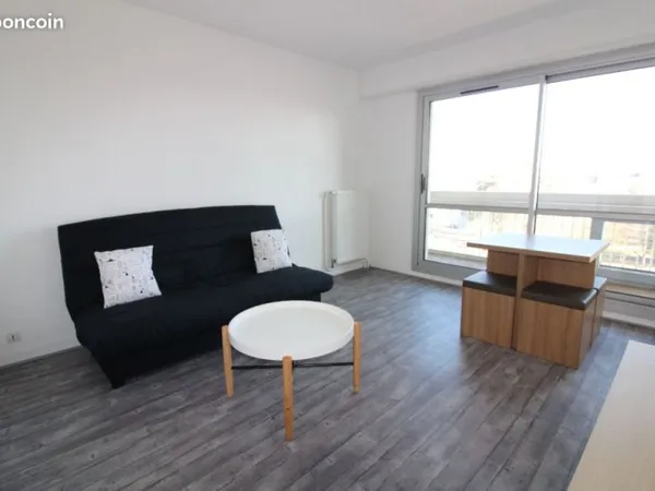 Studio 1 pièce 27 m²