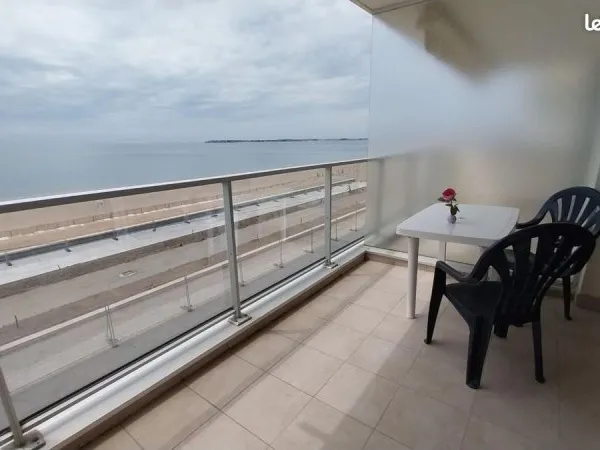 Studio 1 pièce 29 m²