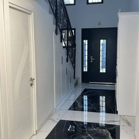 Maison 7 pièces 350 m²