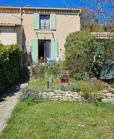 Maison lumineuse avec jardin et très belle vue
