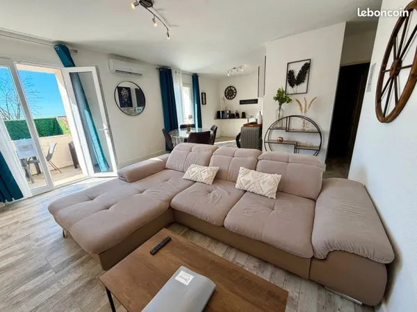 A l'année - Appartement T3 avec grand balcon - Parking - Résidence calme à la campagne proche Aigues