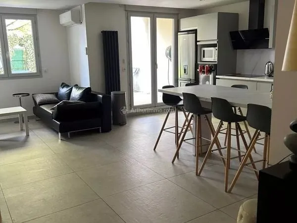 Appartement 4 pièces 80 m²
