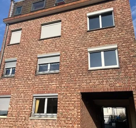 Seclin appartement F2 parking et cave