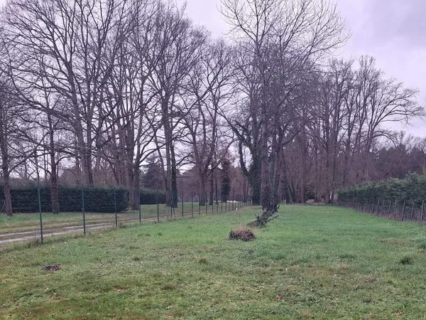 Terrain constructible de 1100 m2