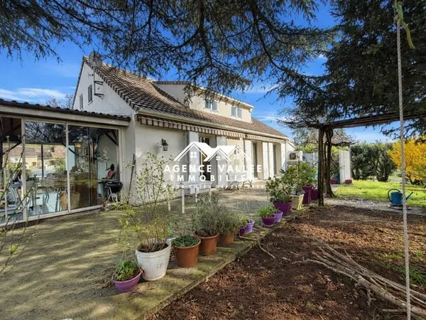 Maison individuelle 163m² hab. (?212m² au sol) - sous-sol to