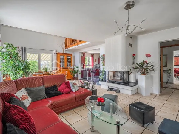 Maison 6 pièces 139 m²