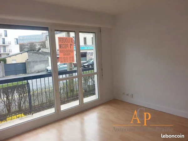 Studio 1 pièce 30 m²