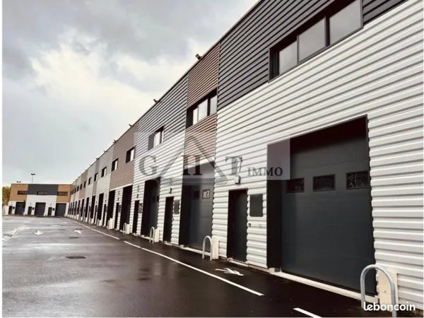Local bureaux 116 m²