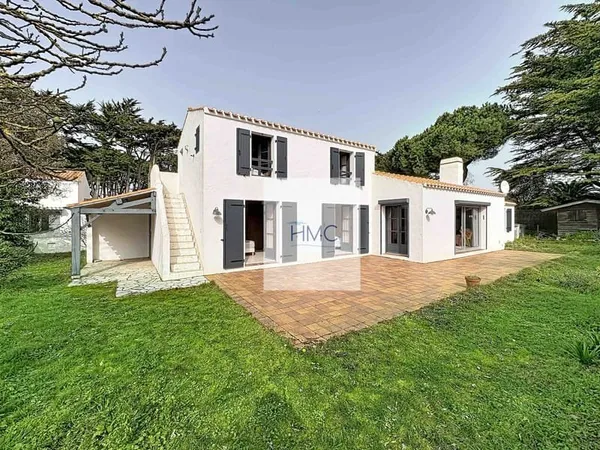 A 100m DE LA PLAGE DE LUZERONDE - JOLIE VILLA AVEC 5 CHAMBRE